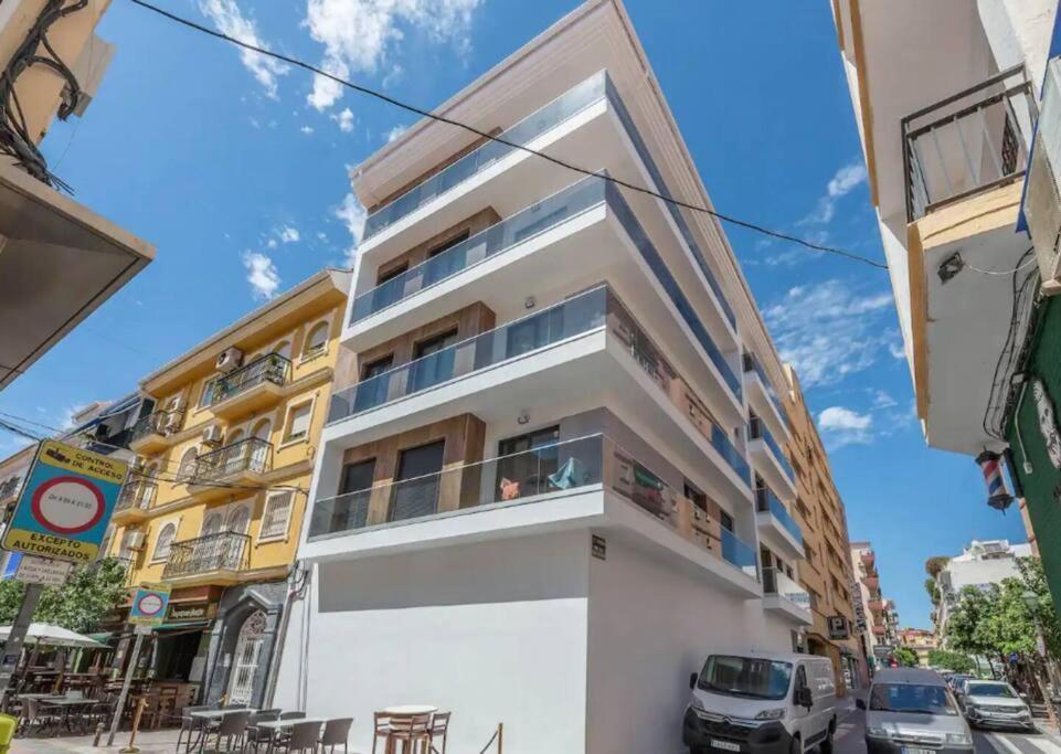 Lxr Lombok 2Hab Junto Al Mar Apartment Fuengirola Bagian luar foto